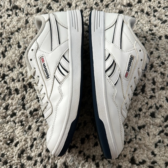 Navy & White Reeboks - Picture 2 of 10